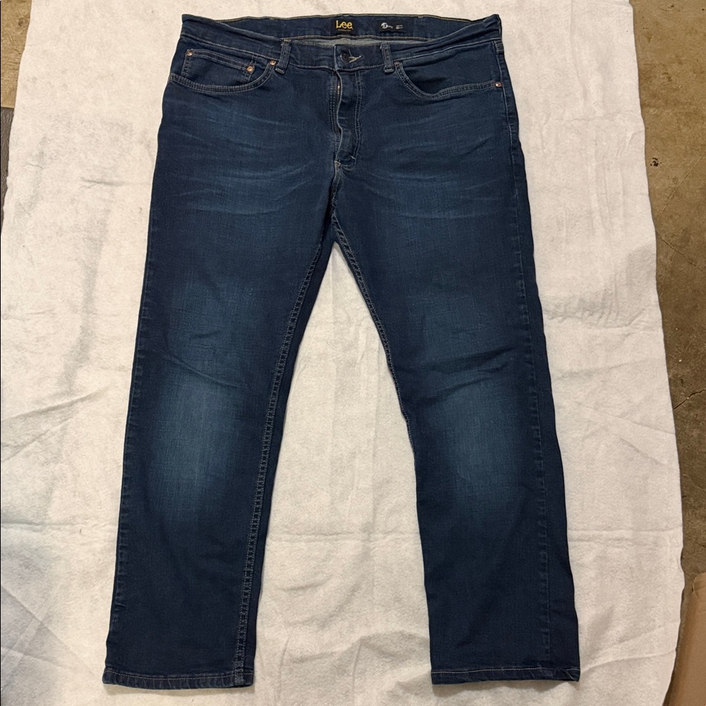 Lee Men’s Dark Indigo Relaxed Jeans